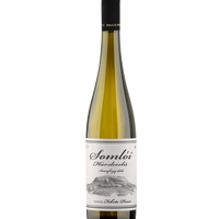 Fekete Pince Hárslevelű fehérbor Somló