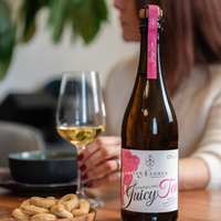 Van Nahmen – Non-Alcoholic Sparkling Juicy Tea Rose-Darjeeling-Rhubarb (BIO)